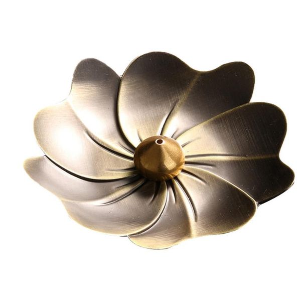 1 pc sakura shape incense burner incense furnace censer adornment for home 
1 pc sakura shape incense burner incense furnace censer adornment for home