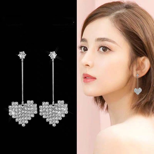 dangle & chandelier korean temperament wild circle peach heart love crystal long earrings female rhinestone for women fashion, Silver
dangle & chandelier korean temperament wild circle peach heart love crystal long earrings female rhinestone for women fashion, Silver
