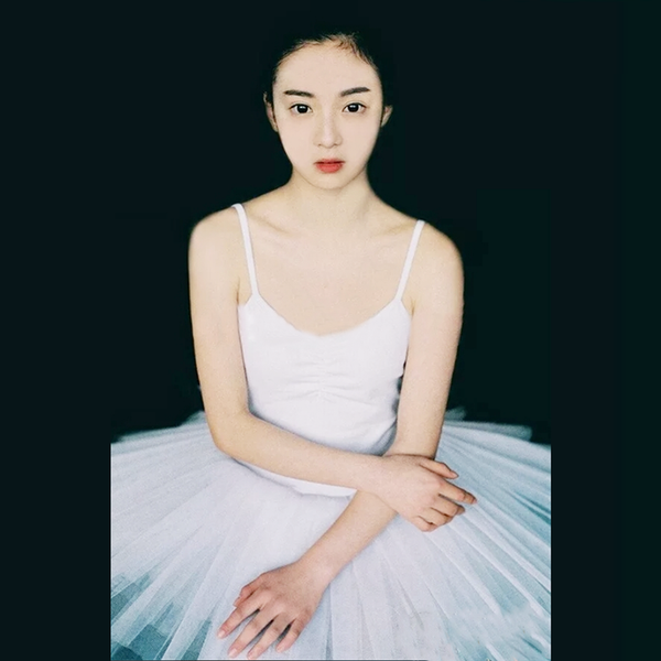 professional white plate tutu black white red ballet dance costume for women ballet tutu ballet dance skirt with 3 colors, Black;red
professional white plate tutu black white red ballet dance costume for women ballet tutu ballet dance skirt with 3 colors, Black;red