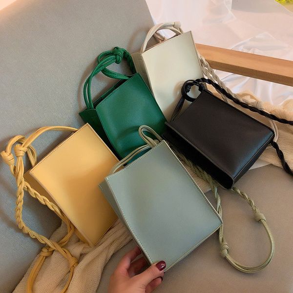 pu leather crossbody bags for women 2021 new weave strap shoulder bag mini phone purse casual shoulder purse satche k726
pu leather crossbody bags for women 2021 new weave strap shoulder bag mini phone purse casual shoulder purse satche k726