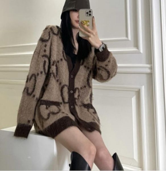 2021 women winter cardigan women sweater wool blended blouse woman knitwear ladies knitted casual coat v neck cardigan causal outfit -3, Black;brown
2021 women winter cardigan women sweater wool blended blouse woman knitwear ladies knitted casual coat v neck cardigan causal outfit -3, Black;brown