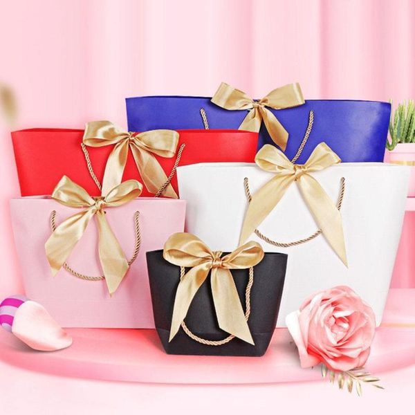 gift wrap 10pcs bag present paper with ribbon wedding pack box favors birthday party bags garment makeup shopping
gift wrap 10pcs bag present paper with ribbon wedding pack box favors birthday party bags garment makeup shopping