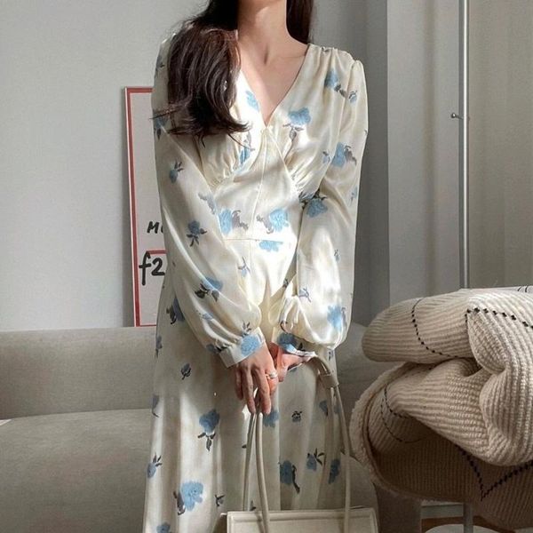 casual dresses limiguyue autumn women elegant floral print dress sweet v neck midi long vestidos vintage lace-up high waist robe k2690, Black;gray
casual dresses limiguyue autumn women elegant floral print dress sweet v neck midi long vestidos vintage lace-up high waist robe k2690, Black;gray