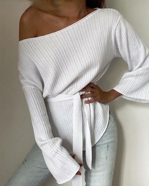 women's sweaters 2021 casual solid color flared sleeve knitted sweater with belt, White;black
women's sweaters 2021 casual solid color flared sleeve knitted sweater with belt, White;black