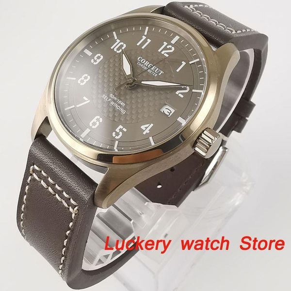 wristwatches 40mm men watch brown dial date window 316l stainless steel case leather strap nh35 self-winding movement luxury watches, Slivery;brown
wristwatches 40mm men watch brown dial date window 316l stainless steel case leather strap nh35 self-winding movement luxury watches, Slivery;brown