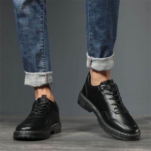 luxury business oxford leather shoes men breathable rubber formal dress shoes male office wedding flats footwear mocassin homme, Black;white
luxury business oxford leather shoes men breathable rubber formal dress shoes male office wedding flats footwear mocassin homme, Black;white