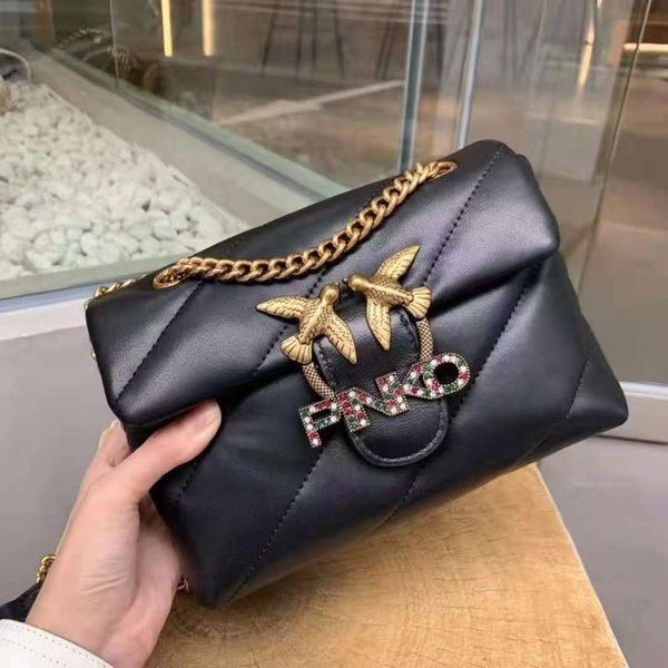 outlet swallow 2021 spring and summer pillow drill buckle single shoulder slant chain bird women's bag designers handbag yw pniko
outlet swallow 2021 spring and summer pillow drill buckle single shoulder slant chain bird women's bag designers handbag yw pniko