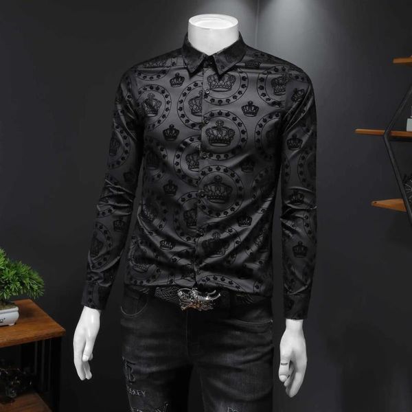 men's casual shirts 2021 autumn high-end flocking long sleeve shirt large slim fit european station brand trend top, White;black
men's casual shirts 2021 autumn high-end flocking long sleeve shirt large slim fit european station brand trend top, White;black