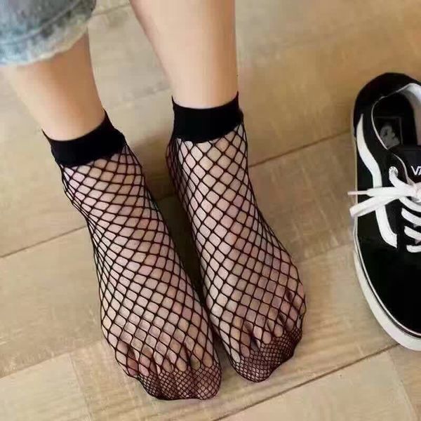 summer goods cross british style versatile pile women's fishing net eye socks, Black;white
summer goods cross british style versatile pile women's fishing net eye socks, Black;white