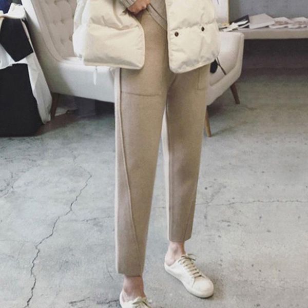 women's pants & capris 2021 women spring autumn high waist casual sweater female loose straight ladies solid color knit trousers u546, Black;white
women's pants & capris 2021 women spring autumn high waist casual sweater female loose straight ladies solid color knit trousers u546, Black;white