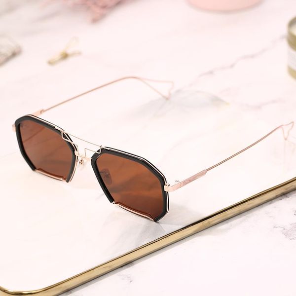 sunglasses brown fashion wrap square frame retro decorative pochromic women men female for adults, White;black
sunglasses brown fashion wrap square frame retro decorative pochromic women men female for adults, White;black
