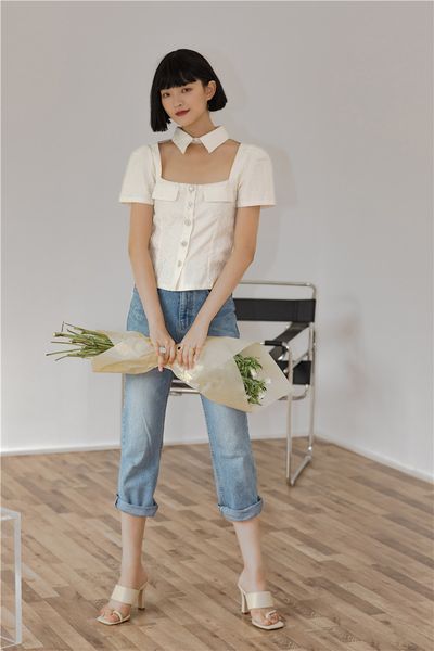 2021 new vintage white jacquard square neck women short blouse sleeve button up shirt ladies summer 3de0
2021 new vintage white jacquard square neck women short blouse sleeve button up shirt ladies summer 3de0