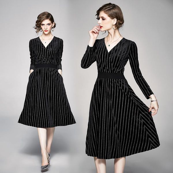 casual dresses winter dress women striped v-neck long sleeve midi elegant vintage velvet vestidos jurken robe femme sg012094, Black;gray
casual dresses winter dress women striped v-neck long sleeve midi elegant vintage velvet vestidos jurken robe femme sg012094, Black;gray