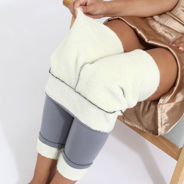 women pants warm winter thick velvet legging high waist black leggings compression thick lamb wool pants cold resistant pants, Black;white
women pants warm winter thick velvet legging high waist black leggings compression thick lamb wool pants cold resistant pants, Black;white