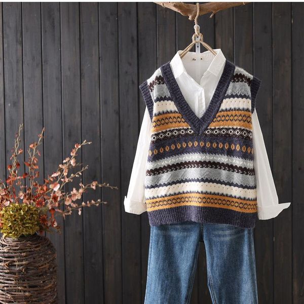 women's vests vintage v-neck knitted vest pullover sweater autumn winter korean loose wild sleeveless tank waistcoat, Black;white
women's vests vintage v-neck knitted vest pullover sweater autumn winter korean loose wild sleeveless tank waistcoat, Black;white