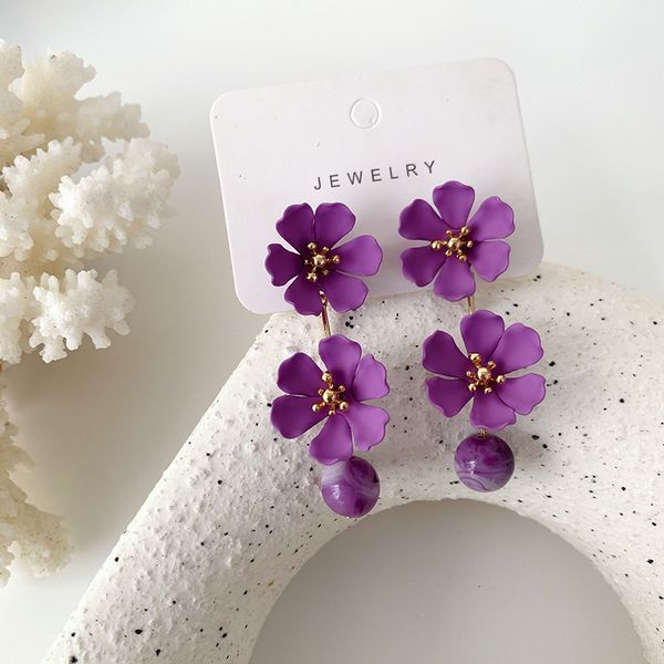purple metal korean petal silver needle earrings east gate net safflower paint padded female, Golden
purple metal korean petal silver needle earrings east gate net safflower paint padded female, Golden