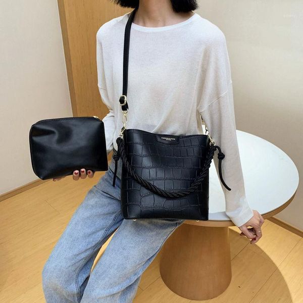 evening bags crossbody bag handbag shoulder underarm purse women all-match retro fashion 2021 stone pattern bucket solid color1
evening bags crossbody bag handbag shoulder underarm purse women all-match retro fashion 2021 stone pattern bucket solid color1
