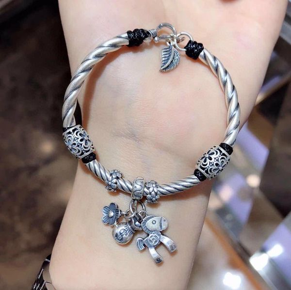 2021 new real s990 pure sier jewelry woman get rich right away blessing and lucky good luck fashion female bracelet zcr5, Black
2021 new real s990 pure sier jewelry woman get rich right away blessing and lucky good luck fashion female bracelet zcr5, Black
