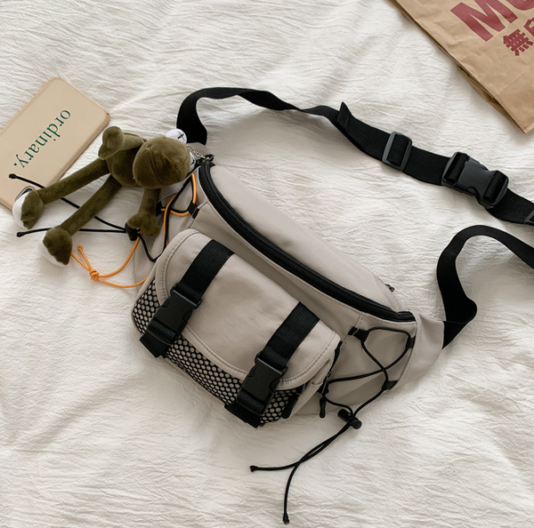 hbp 2020 women cute waist bag fashion mens bumbag for woman belt bag girl cross body bag sac banane with toy qsza133
hbp 2020 women cute waist bag fashion mens bumbag for woman belt bag girl cross body bag sac banane with toy qsza133