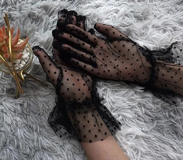 women transparentes short dot print black white mesh tulle gloves female club prom party dancing dress glove gc733, Blue;gray
women transparentes short dot print black white mesh tulle gloves female club prom party dancing dress glove gc733, Blue;gray