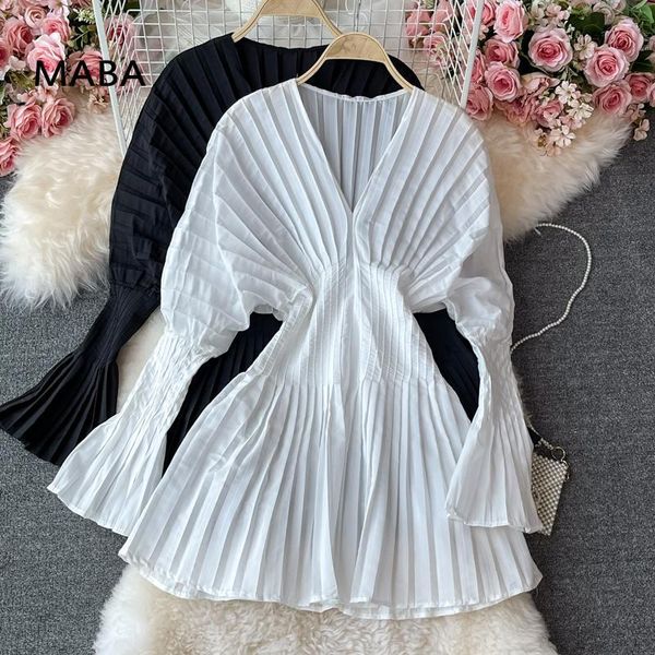 casual dresses v neck flare long sleeve dress women pleat design solid holiday vestidos summer 2021 robe temperament, Black;gray
casual dresses v neck flare long sleeve dress women pleat design solid holiday vestidos summer 2021 robe temperament, Black;gray