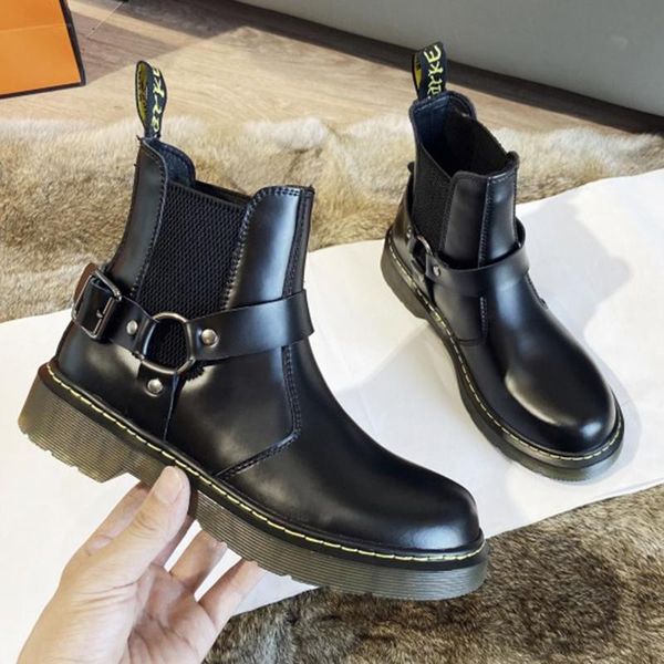 boots women's winter ankle genuine leather round toe fashion button rivet for ladies outdoor, Black
boots women's winter ankle genuine leather round toe fashion button rivet for ladies outdoor, Black