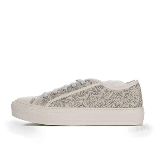 new sell well women casual shoes espadrilles sneaker printing walk embroidery canvas platform girls flat low hop999, Black
new sell well women casual shoes espadrilles sneaker printing walk embroidery canvas platform girls flat low hop999, Black