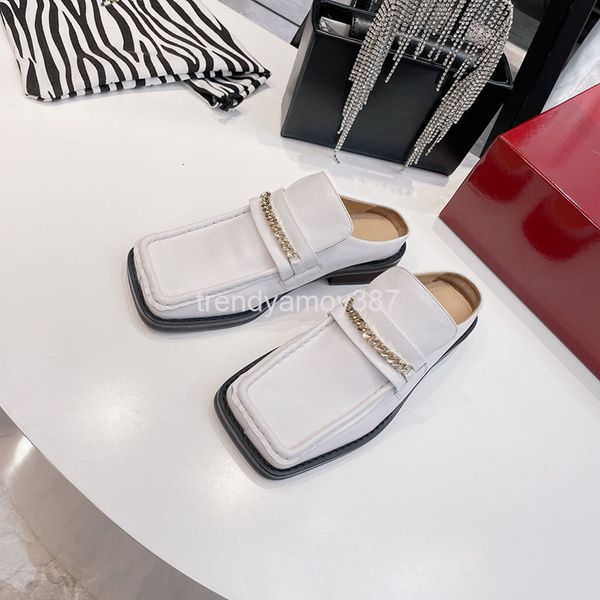 slippers ahigo's same style square head chain half slipper shoes women's wear muller shoes, flat bottomed baotou slippers, british, Black
slippers ahigo's same style square head chain half slipper shoes women's wear muller shoes, flat bottomed baotou slippers, british, Black