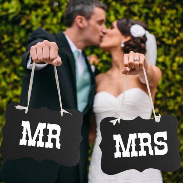 party decoration 1pair mr & mrs black/white banner po booth props garland wedding bride&groom favors and gifts-s
party decoration 1pair mr & mrs black/white banner po booth props garland wedding bride&groom favors and gifts-s