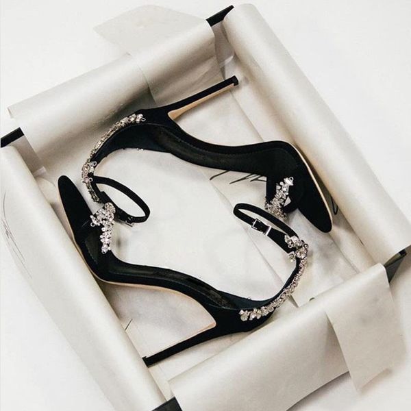 sandals mais novo cristal de salto mulheres sanals tornozelo cinta gladiador sapatos vestido corte-para fora peep toe celebrar dnjy, Black
sandals mais novo cristal de salto mulheres sanals tornozelo cinta gladiador sapatos vestido corte-para fora peep toe celebrar dnjy, Black