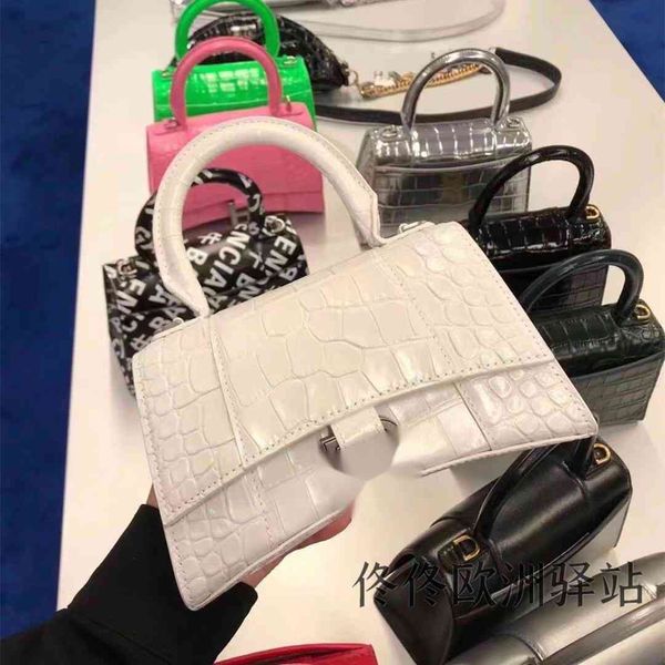factory outlet luxury handbags and storage women designer italy balencaiga bag hourglass women's bag crocodile embossed
factory outlet luxury handbags and storage women designer italy balencaiga bag hourglass women's bag crocodile embossed