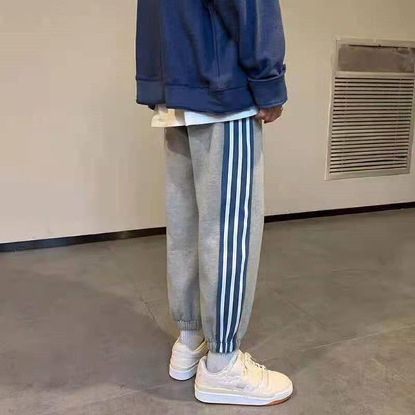 elastic waist side stripe sweatpants men loose stretch track fashion harem pants male sport jogging training trousers student, Black
elastic waist side stripe sweatpants men loose stretch track fashion harem pants male sport jogging training trousers student, Black
