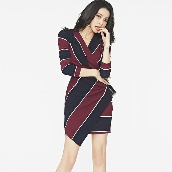 casual dresses women long sleeve deep v-neck mini dress club wear for ladies slim green fall print striped asymmetrical party, Black;gray
casual dresses women long sleeve deep v-neck mini dress club wear for ladies slim green fall print striped asymmetrical party, Black;gray