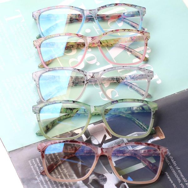 sunglasses summer fashion anti-blue light reading glasses product promotion spring hinge wearresistant highquality men women models, White;black
sunglasses summer fashion anti-blue light reading glasses product promotion spring hinge wearresistant highquality men women models, White;black