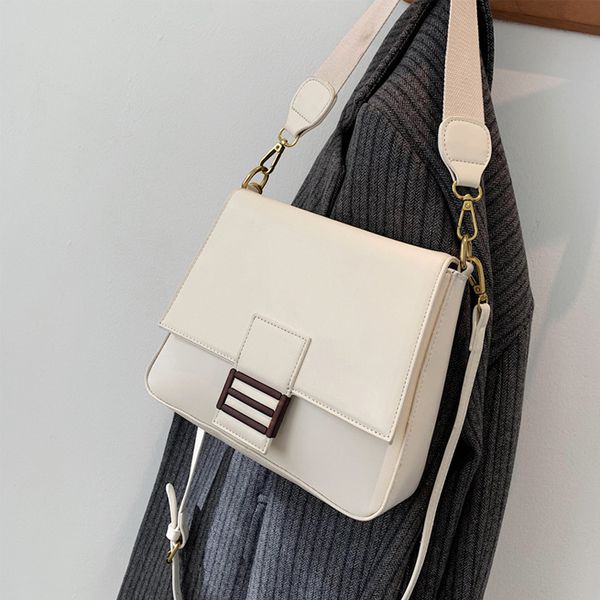 new pu leather women's bag version british style wide shoulder belt single shoulder bag messenger s purse black friday
new pu leather women's bag version british style wide shoulder belt single shoulder bag messenger s purse black friday