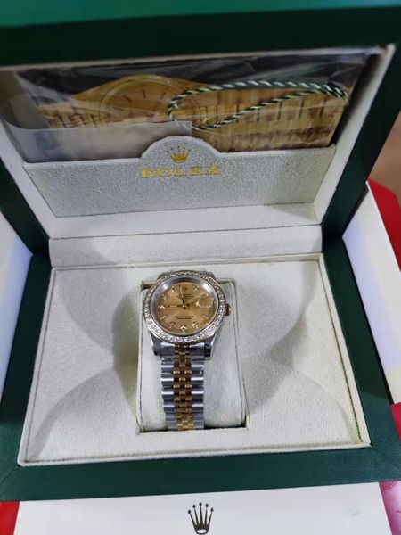 with original box watch 41mm president datejust 126234 sapphire glass asia 2813 movement mechanical automatic mens watches, Slivery;brown
with original box watch 41mm president datejust 126234 sapphire glass asia 2813 movement mechanical automatic mens watches, Slivery;brown