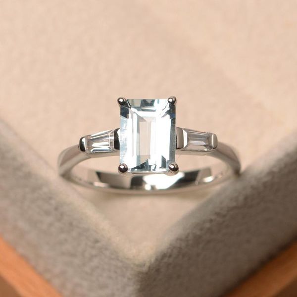 cluster rings exquisite zircon z cut face rectangular ring s925 sterling silver ladies beautiful luxury engagement jewelry, Golden;silver
cluster rings exquisite zircon z cut face rectangular ring s925 sterling silver ladies beautiful luxury engagement jewelry, Golden;silver