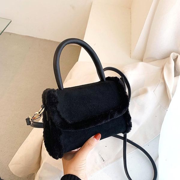 pure color high-quality tote bag 2021 autumn and winter new fashion all-match plush western style one-shoulder messenger bag
pure color high-quality tote bag 2021 autumn and winter new fashion all-match plush western style one-shoulder messenger bag