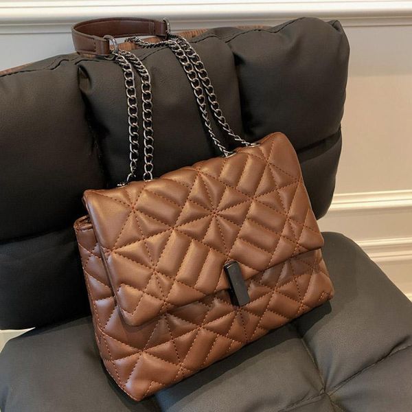 evening bags fashion trend messenger bag autumn winter products shoulder lingge chain handbag quality pu leather small square
evening bags fashion trend messenger bag autumn winter products shoulder lingge chain handbag quality pu leather small square