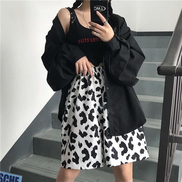 women's shorts white cow summer 2021 running sport for women streetwear harajuku korean joggers elastic high waist wide leg, White;black
women's shorts white cow summer 2021 running sport for women streetwear harajuku korean joggers elastic high waist wide leg, White;black