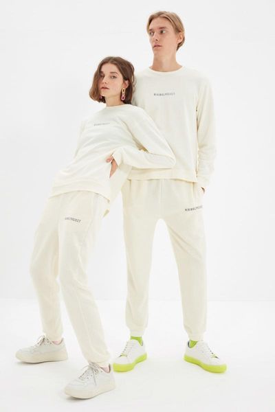 running pants trendyol regular printed knit sweatpants tmnaw22ea0361, Black;blue
running pants trendyol regular printed knit sweatpants tmnaw22ea0361, Black;blue