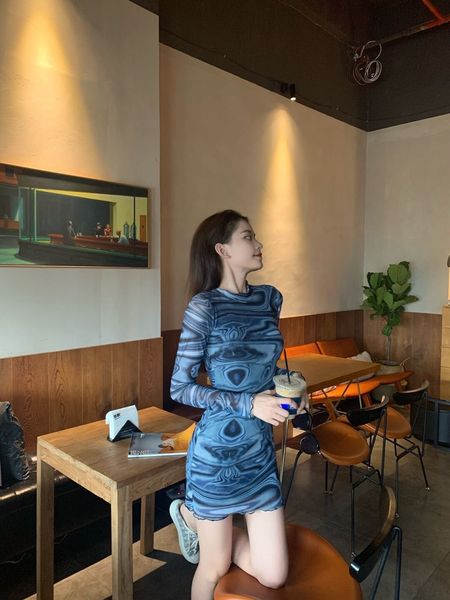 2021 slim blue wave pattern vestidos vintage long sleeve women es fashion mesh ladies mini ex2x, Black;gray
2021 slim blue wave pattern vestidos vintage long sleeve women es fashion mesh ladies mini ex2x, Black;gray