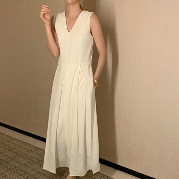 2021 new maxi long fashion women summer pleated sun casual loose sleeveless vestidos mujer over size ml2x, Black;gray
2021 new maxi long fashion women summer pleated sun casual loose sleeveless vestidos mujer over size ml2x, Black;gray