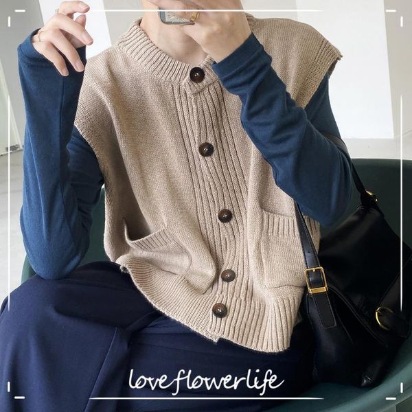 women's vests cozok pure color knitted vest autumn korean loose sleeveless sweater cardigan 6671, Black;white
women's vests cozok pure color knitted vest autumn korean loose sleeveless sweater cardigan 6671, Black;white