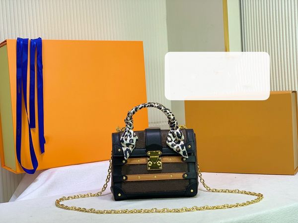 new arrival show style factory direct sales cross body bag shoulder bags famous designer high-quality all-match sumptuous luxury handbag
new arrival show style factory direct sales cross body bag shoulder bags famous designer high-quality all-match sumptuous luxury handbag