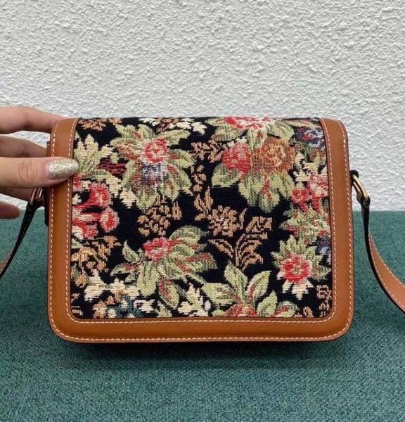 evening bags messenger bag ladies 2021 real cowhide fashion floral embroidery small square female designer luxury shoulder
evening bags messenger bag ladies 2021 real cowhide fashion floral embroidery small square female designer luxury shoulder