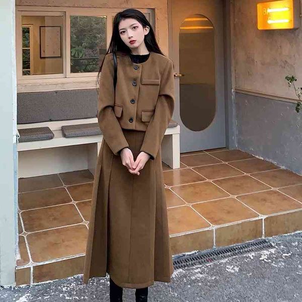 two piece dress winter woolen skirts suit women vintage brown two-piece sets female fashion black cropped jackets+long vtkx, White
two piece dress winter woolen skirts suit women vintage brown two-piece sets female fashion black cropped jackets+long vtkx, White