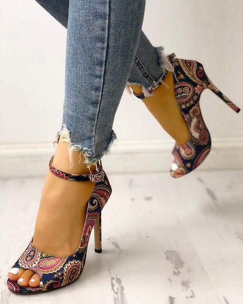 womens shoes fashion 2021 female sandal buckle high heels open toe large size luxury girls new beige high-heeled comfort peep, Black
womens shoes fashion 2021 female sandal buckle high heels open toe large size luxury girls new beige high-heeled comfort peep, Black