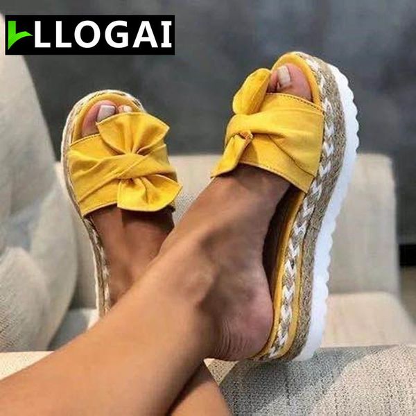 2021 new summer fashion sandals shoes women bow summer sandals slipper outdoor flip-flops beach shoes female slippers bowknot, Black
2021 new summer fashion sandals shoes women bow summer sandals slipper outdoor flip-flops beach shoes female slippers bowknot, Black