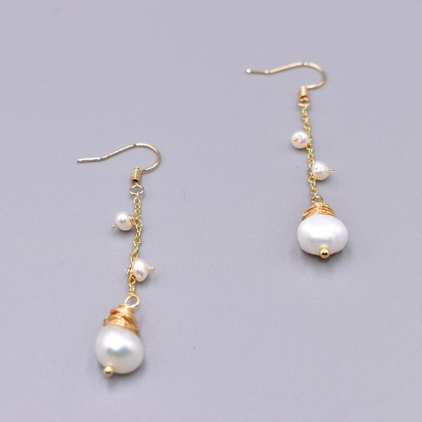 dignified charm earrings pear design eardrop contracted long simple shiny for women wedding party jewelry gift, Golden
dignified charm earrings pear design eardrop contracted long simple shiny for women wedding party jewelry gift, Golden